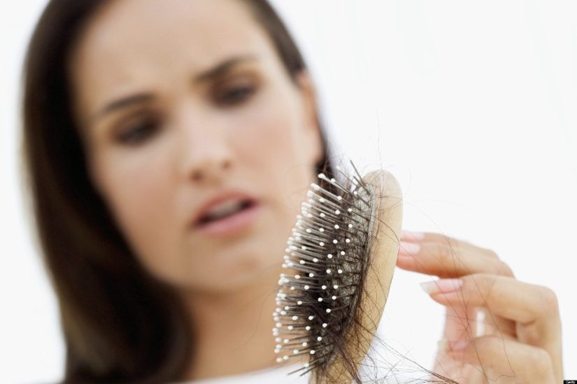 Caduta dei capelli: cause e rimedi efficaci