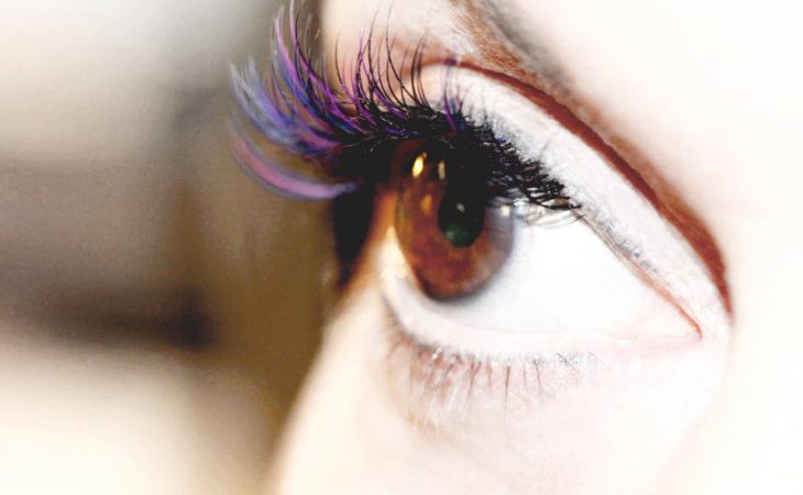 Correction and Colourful false eyelashes